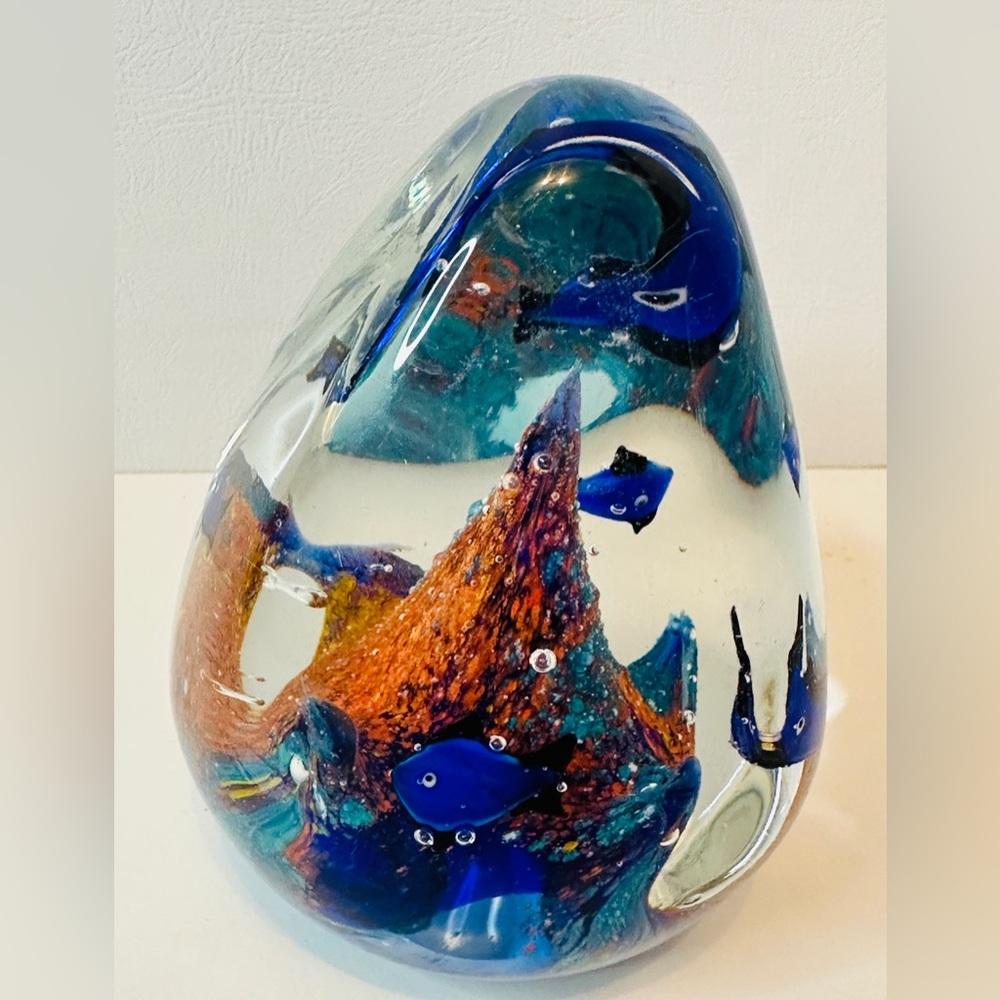 Vintage Murano Style Teardrop Shaped Art Glass Paperweight Aquarium Fish Reef
